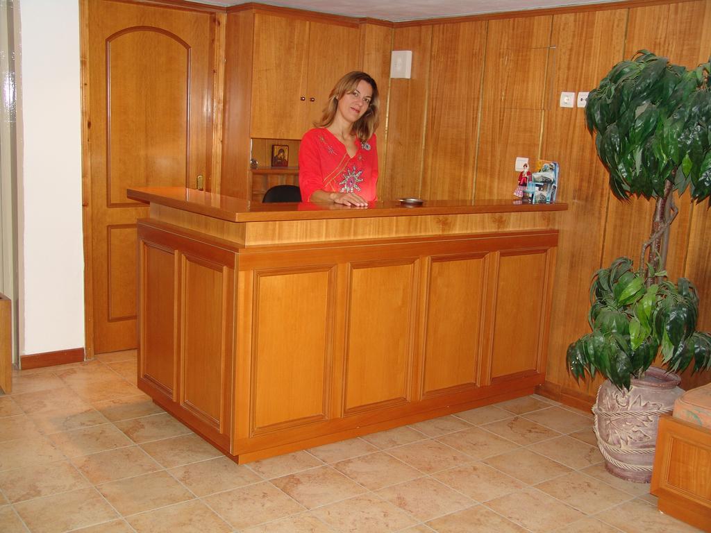 Kochili Apartments Неос-Пиргос Экстерьер фото